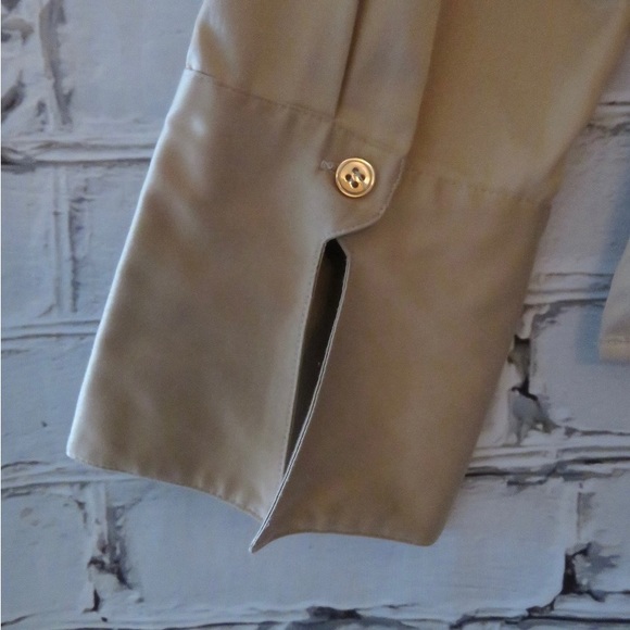Vintage Beige Silky Sateen Blouse With Long Sleeves - Picture 3 of 5